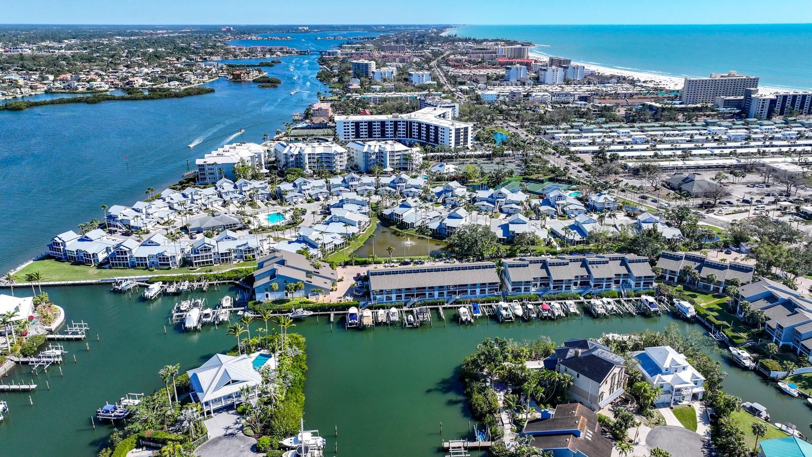 HARBOUR TOWNE - Residential Lease
