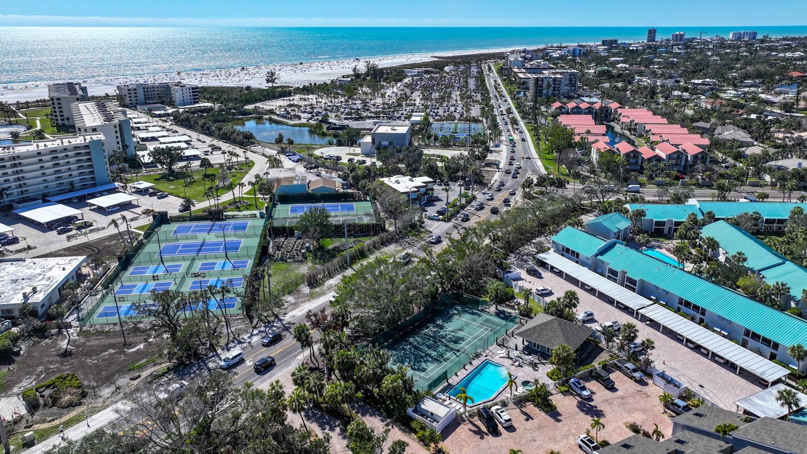 HARBOUR TOWNE - Residential Lease