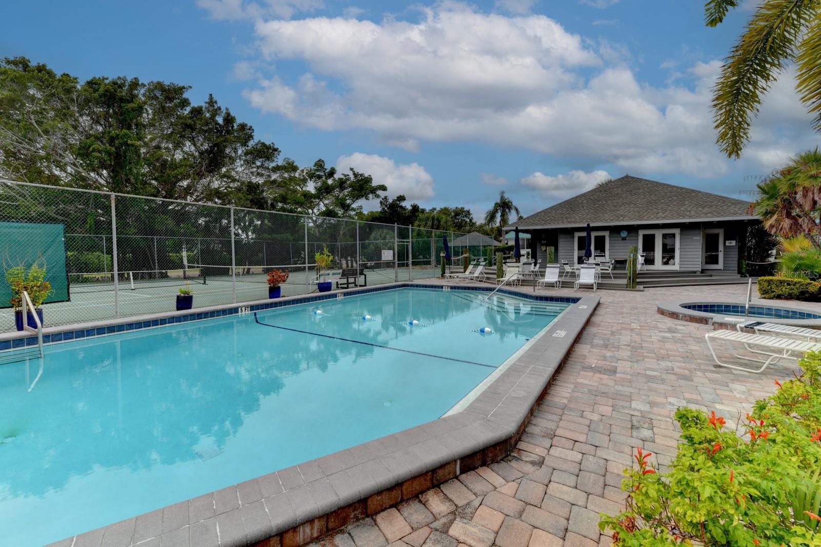 HARBOUR TOWNE - Residential Lease