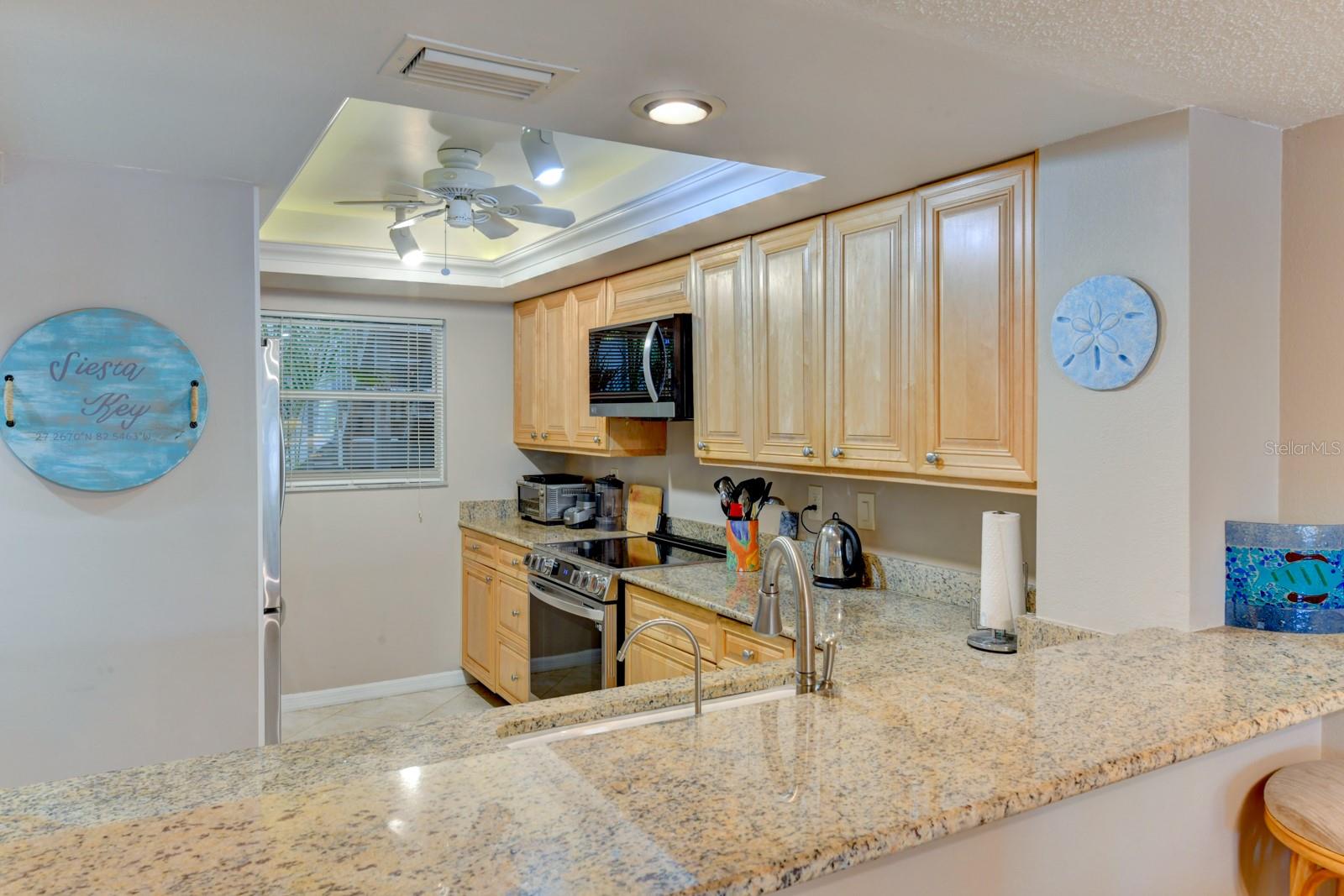 HARBOUR TOWNE - Residential Lease