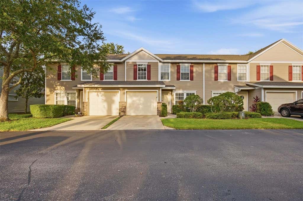 Photo of 13157 Thoroughbred Loop, Largo, FL 33773 (MLS # O6431204)