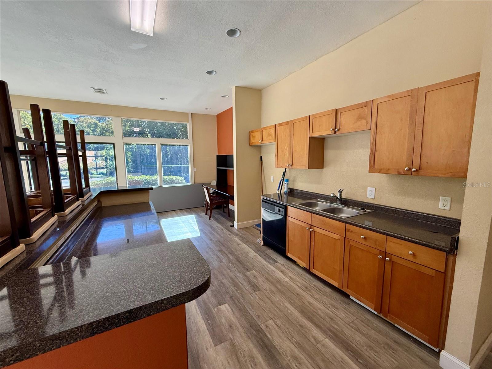 CREEKS EDGE CONDO - Residential