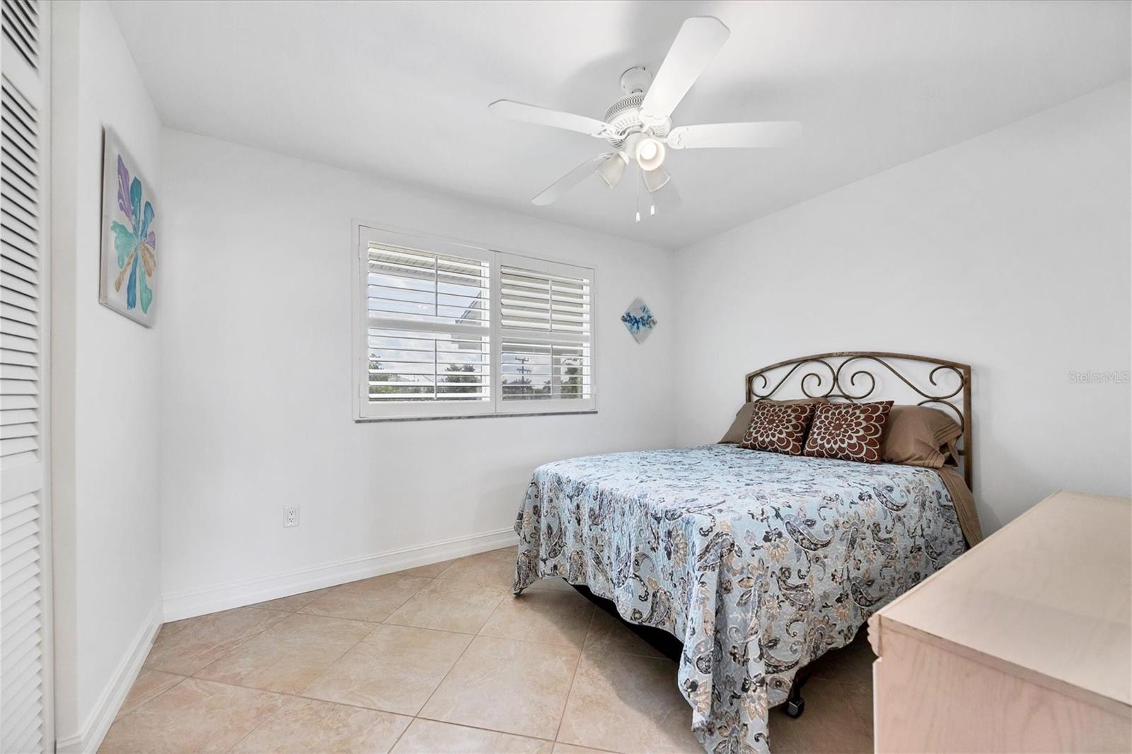 SARASOTA HARBOR EAST - Residential Lease