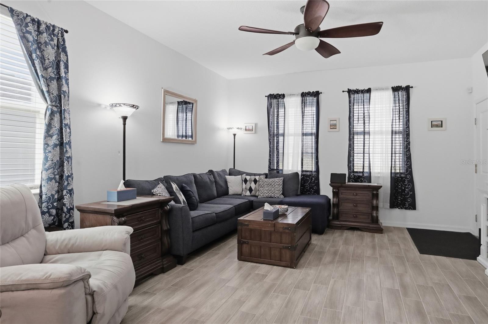 CAMDEN PK/PROVIDENCE PH 4 - Residential