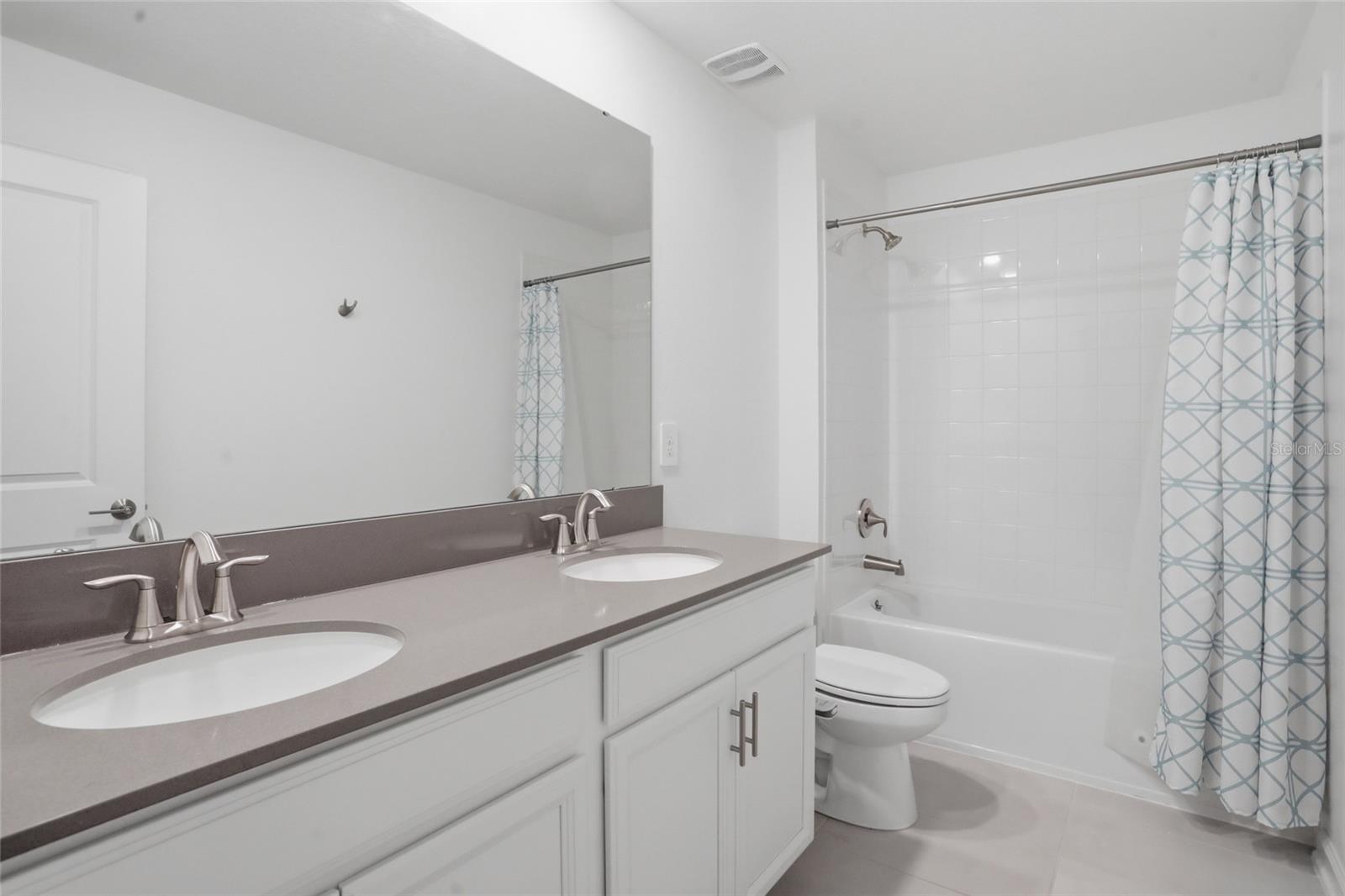 CAMDEN PK/PROVIDENCE PH 4 - Residential