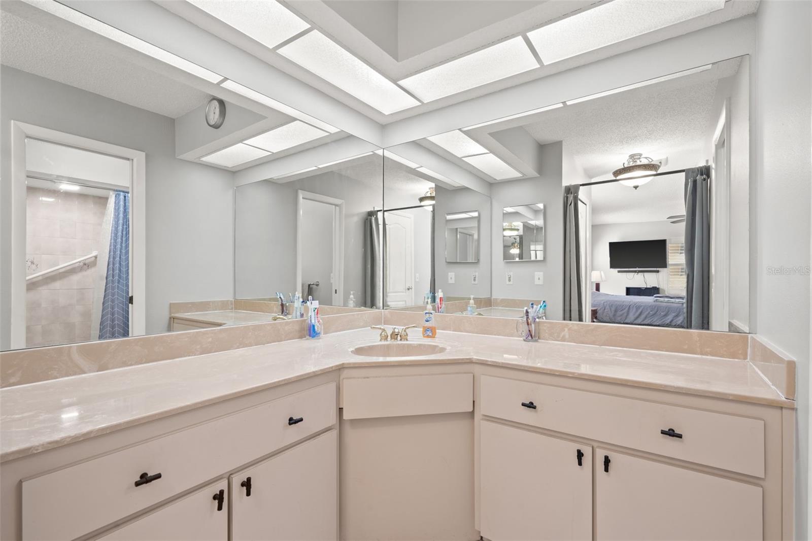 HIGHLANDS - Residential