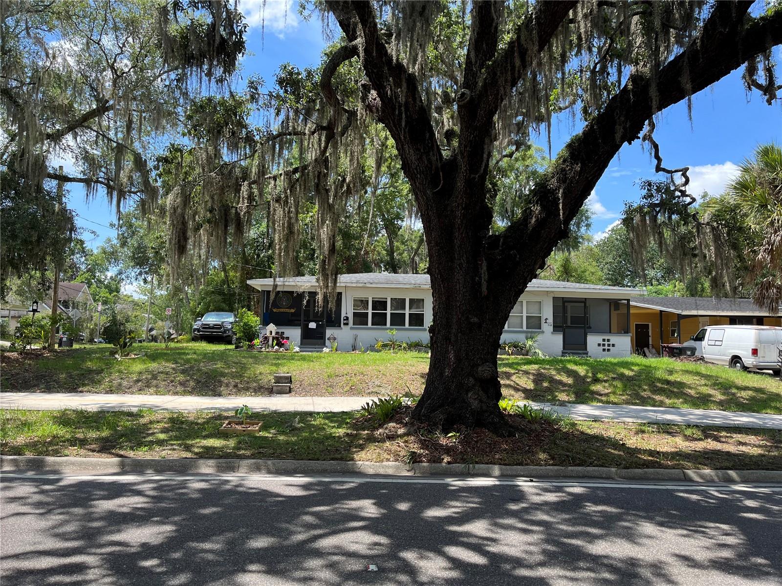 720 ANDERSON STREET 32801