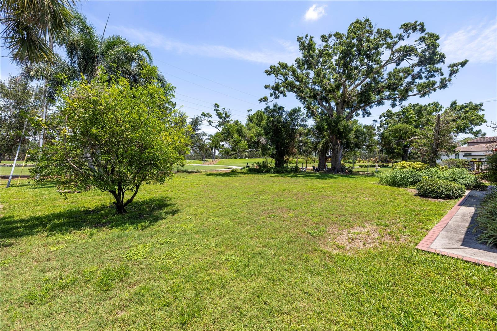 SNELL ISLE SHORES - Land