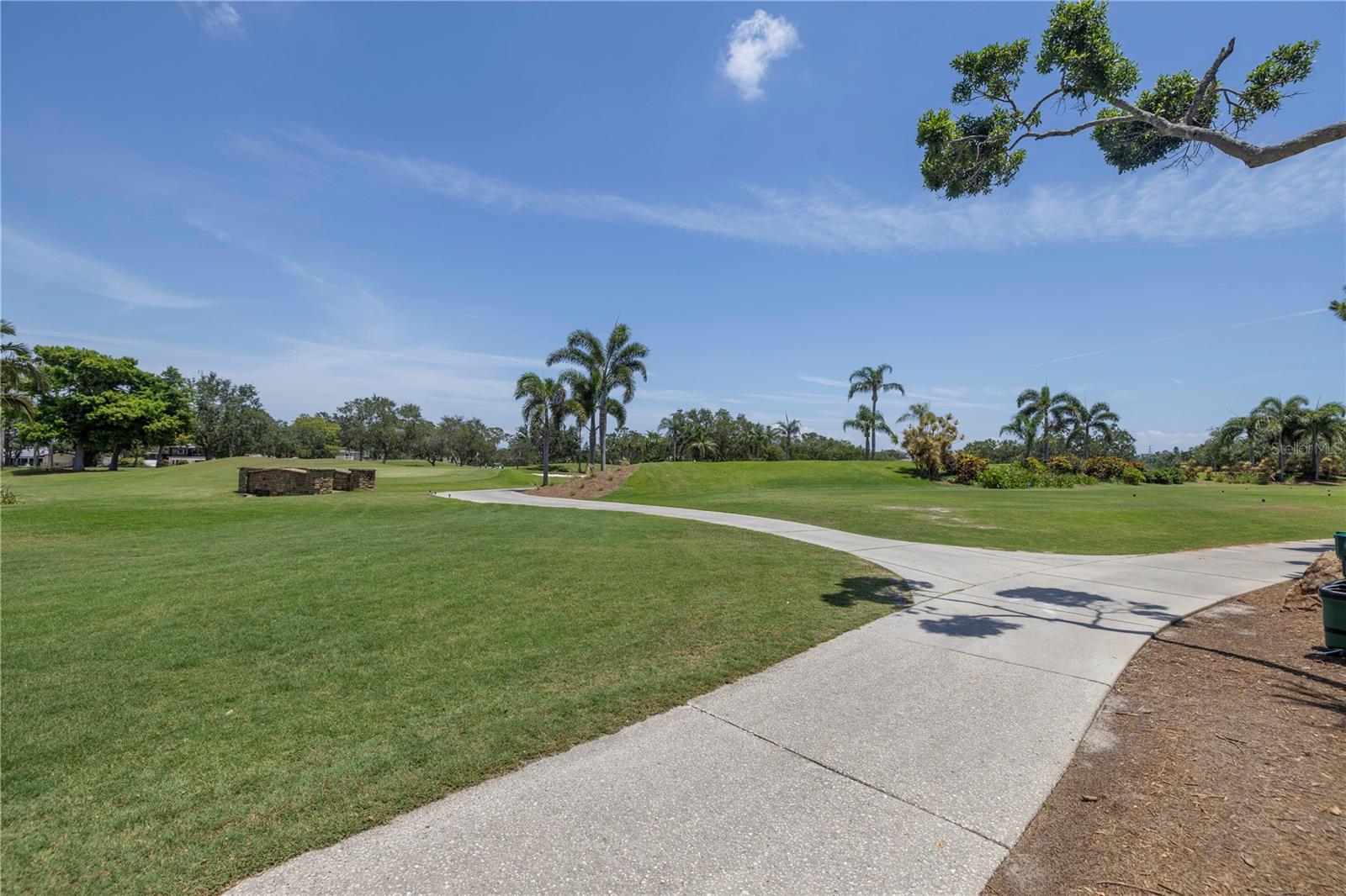 SNELL ISLE SHORES - Land