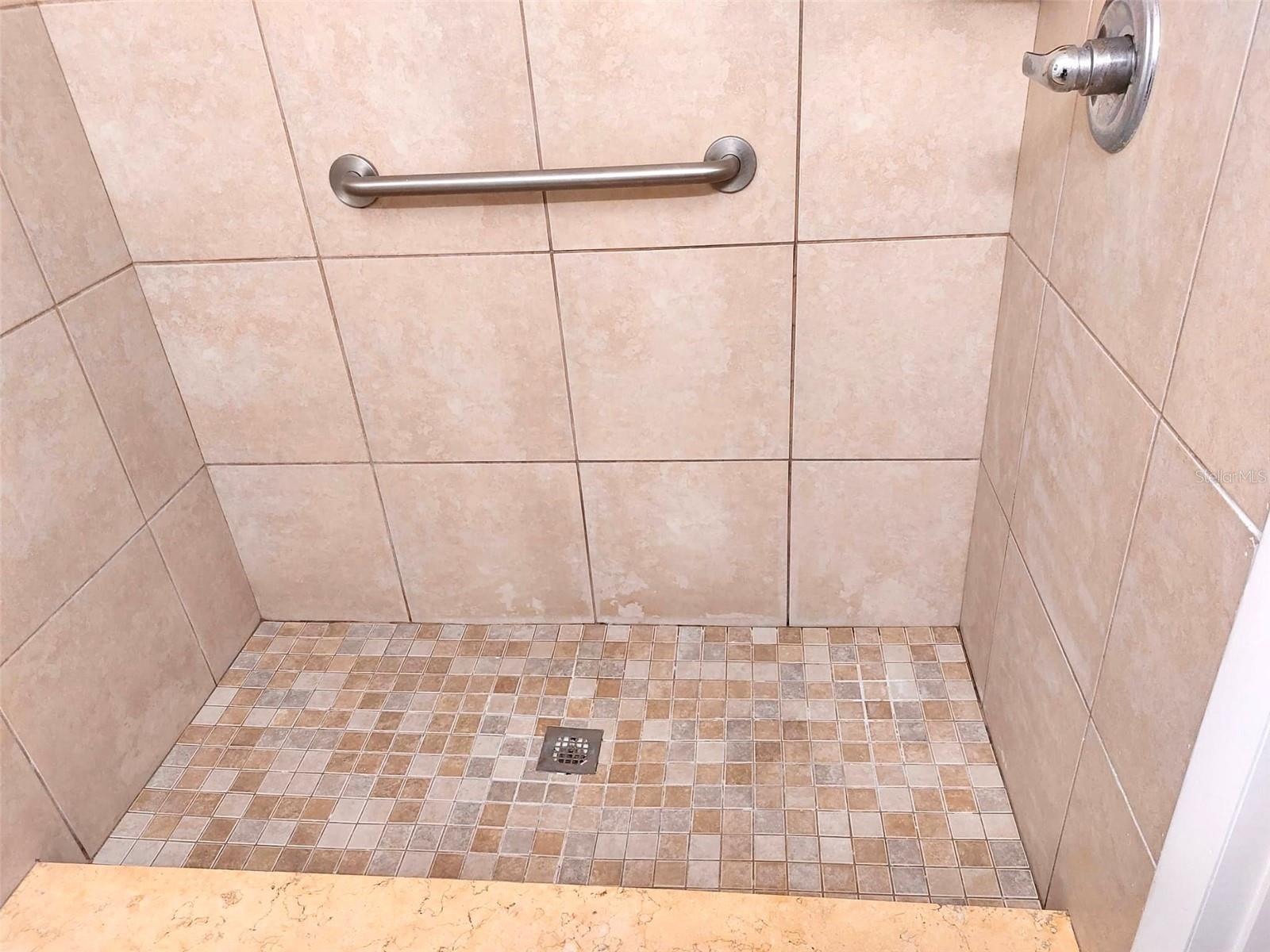 CARROLL CITY CENTER 1ST ADD - Residential