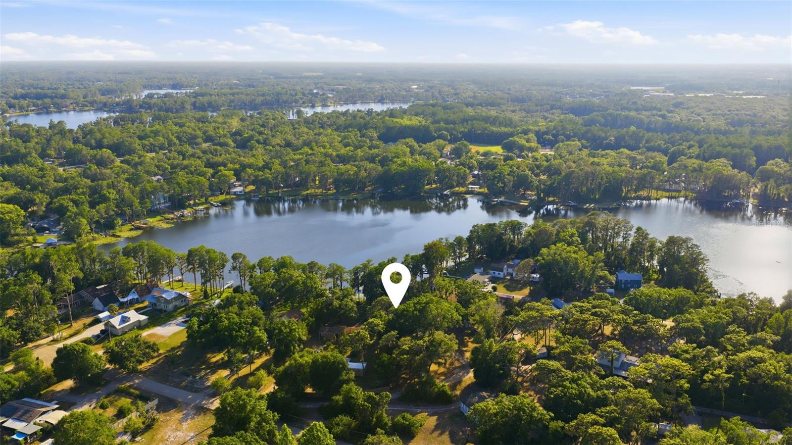 LAKE MINEOLA - Residential