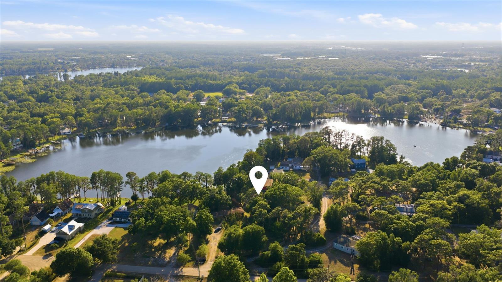 LAKE MINEOLA - Residential