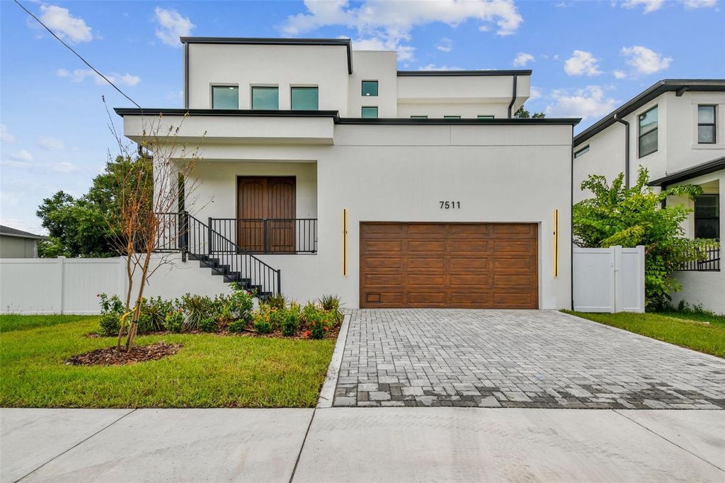 Photo of 7511 S Swoope Street, Tampa, FL 33616 (MLS # TB8464216)