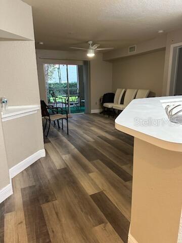 824 CAMARGO WAY 106
