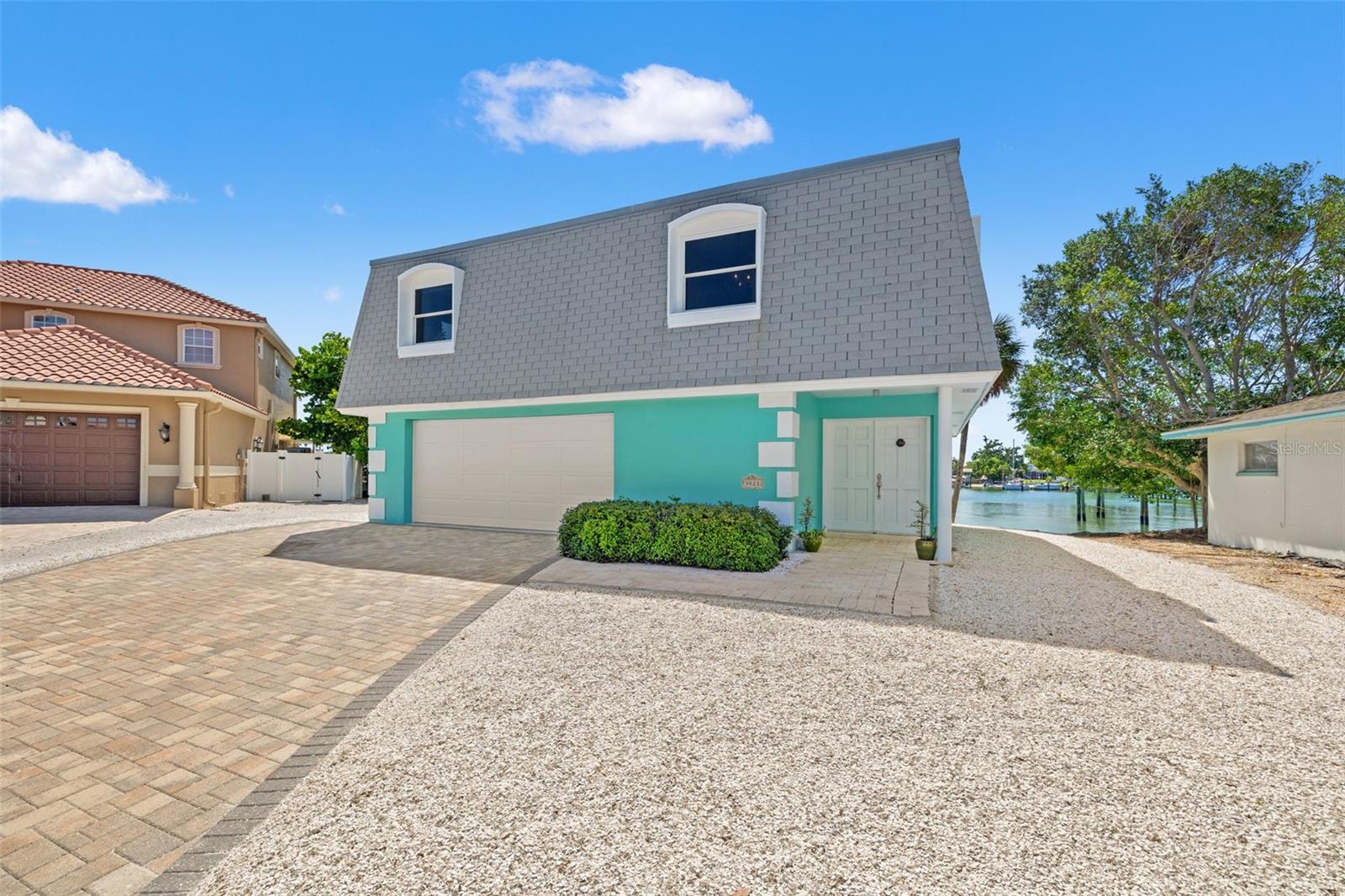 3021 ALTON DRIVE