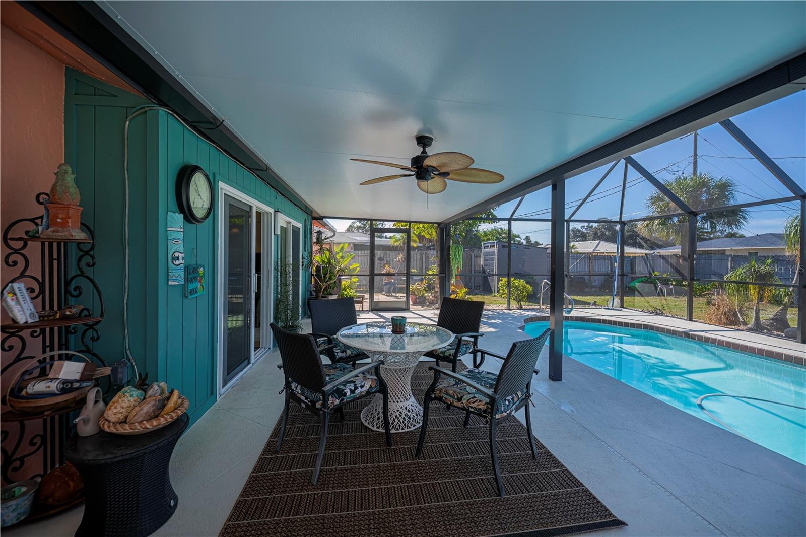 VENICE EAST 6TH ADD - Residential