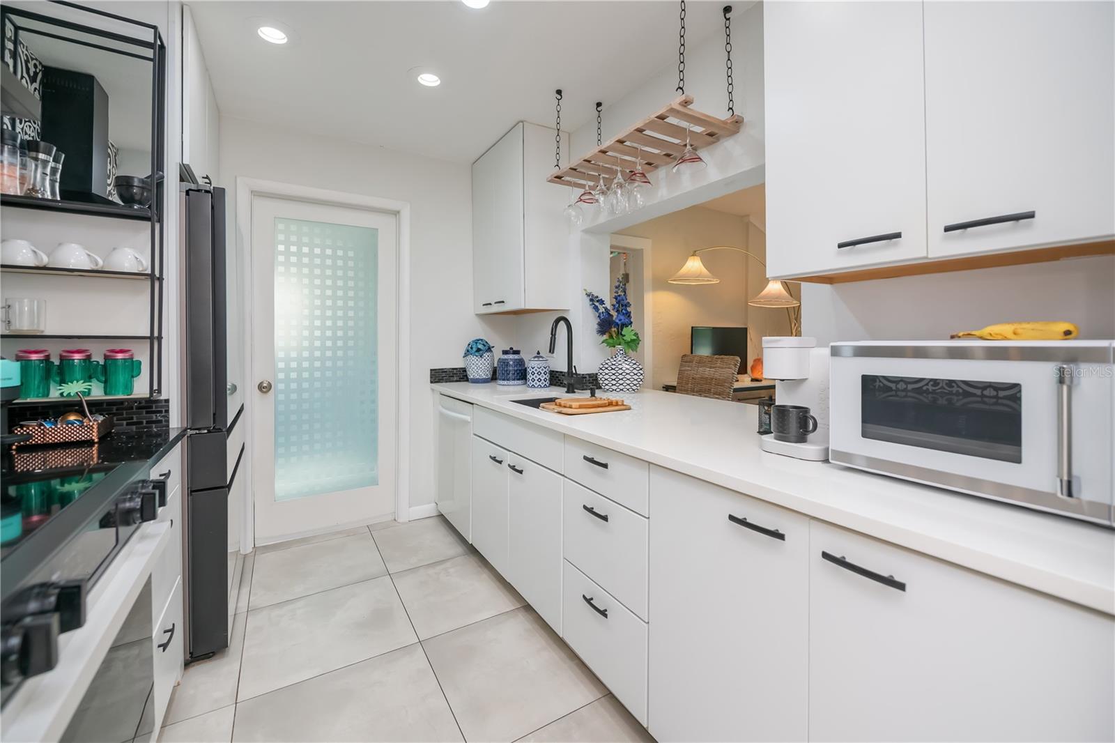 VENICE EAST 6TH ADD - Residential