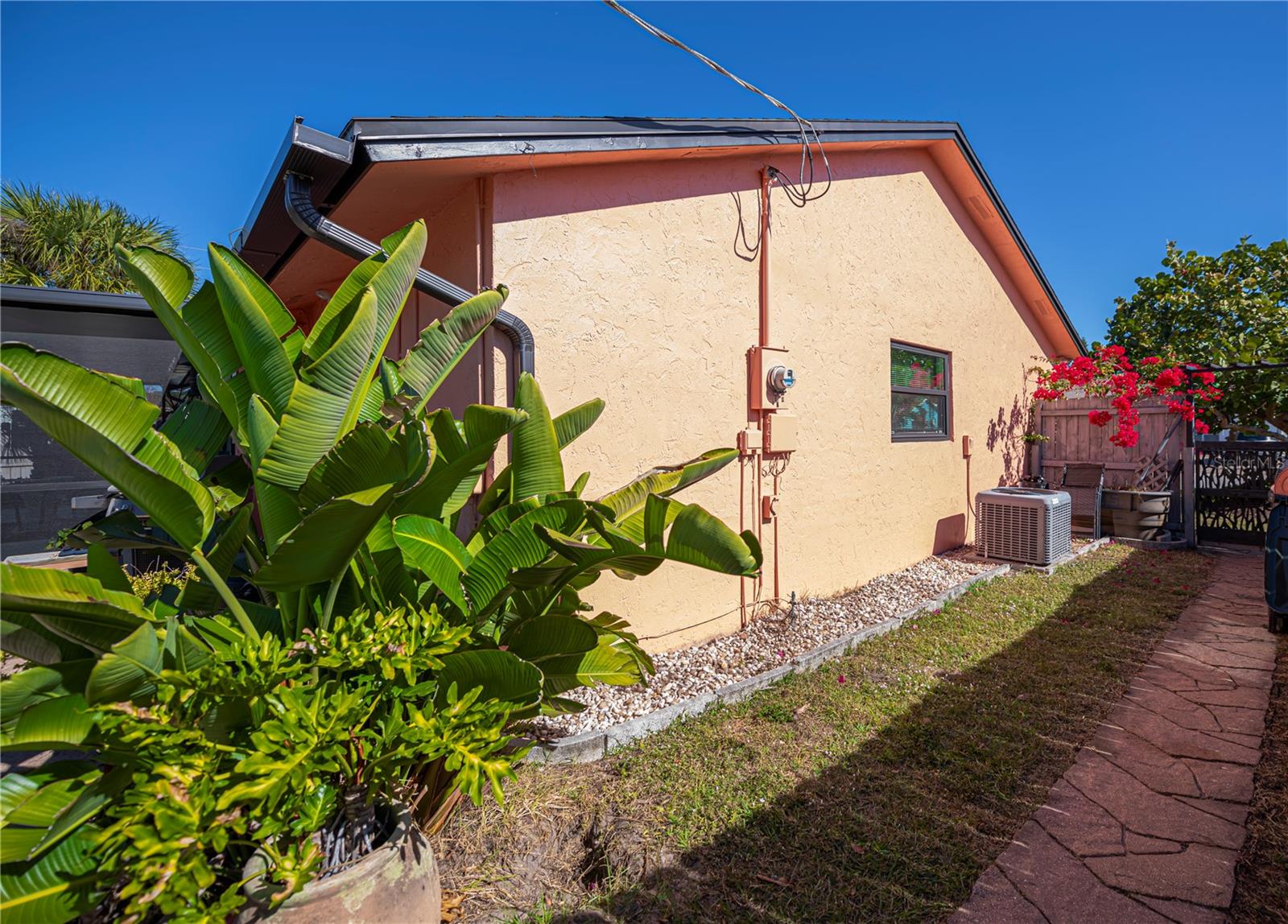 VENICE EAST 6TH ADD - Residential