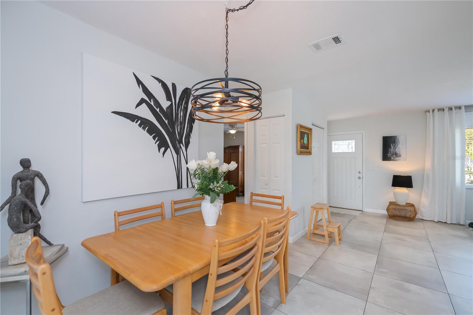 VENICE EAST 6TH ADD - Residential