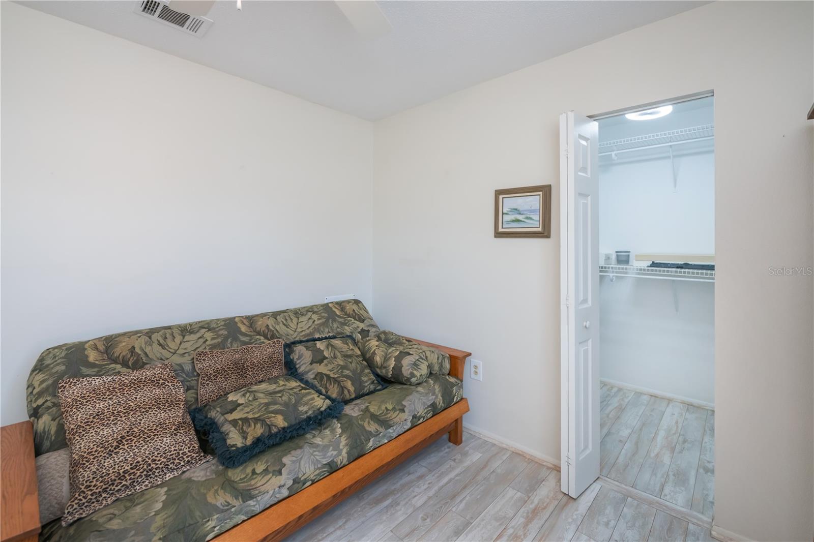 VENICE EAST 6TH ADD - Residential