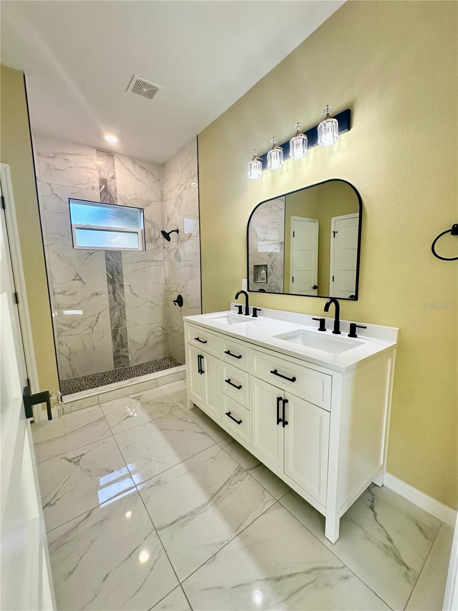 LAKE WALES - Residential