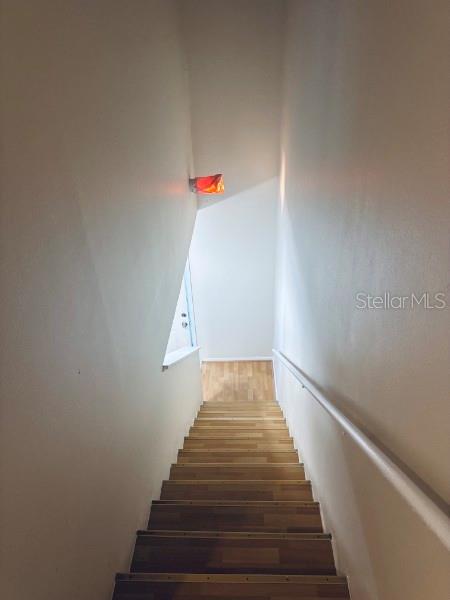 WATERSIDE CONDO I - Residential Lease