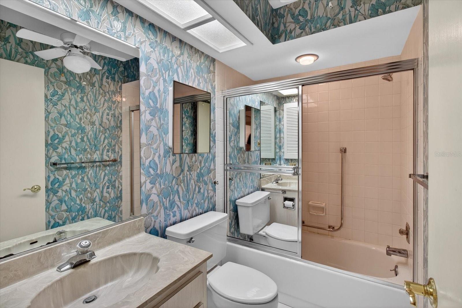 PATIO CONDO 1 - Residential