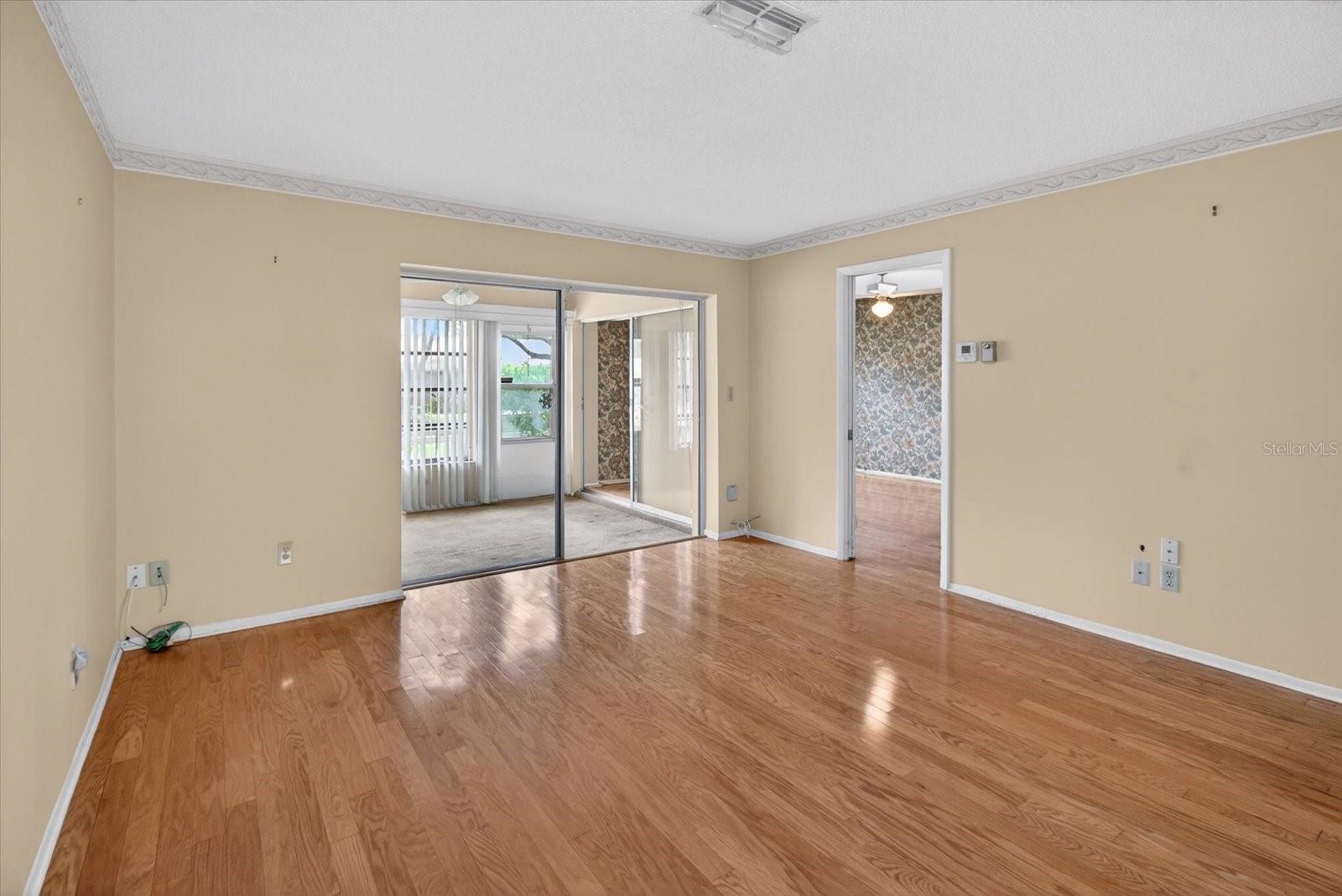 PATIO CONDO 1 - Residential