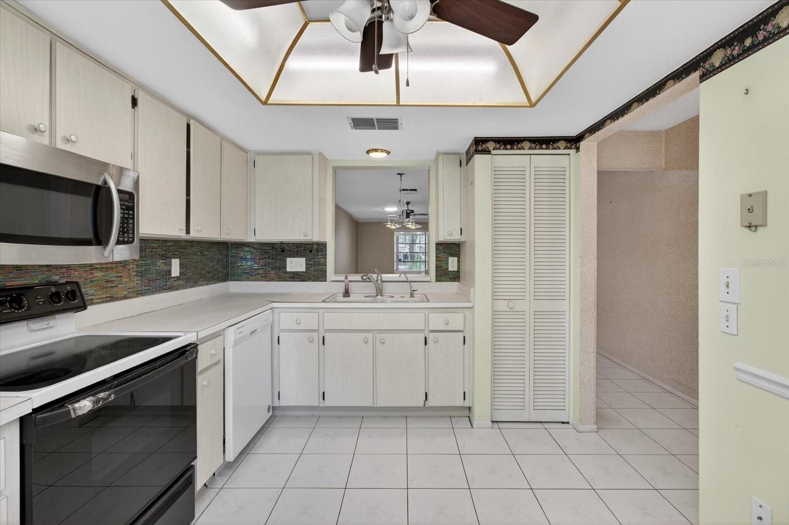 PATIO CONDO 1 - Residential