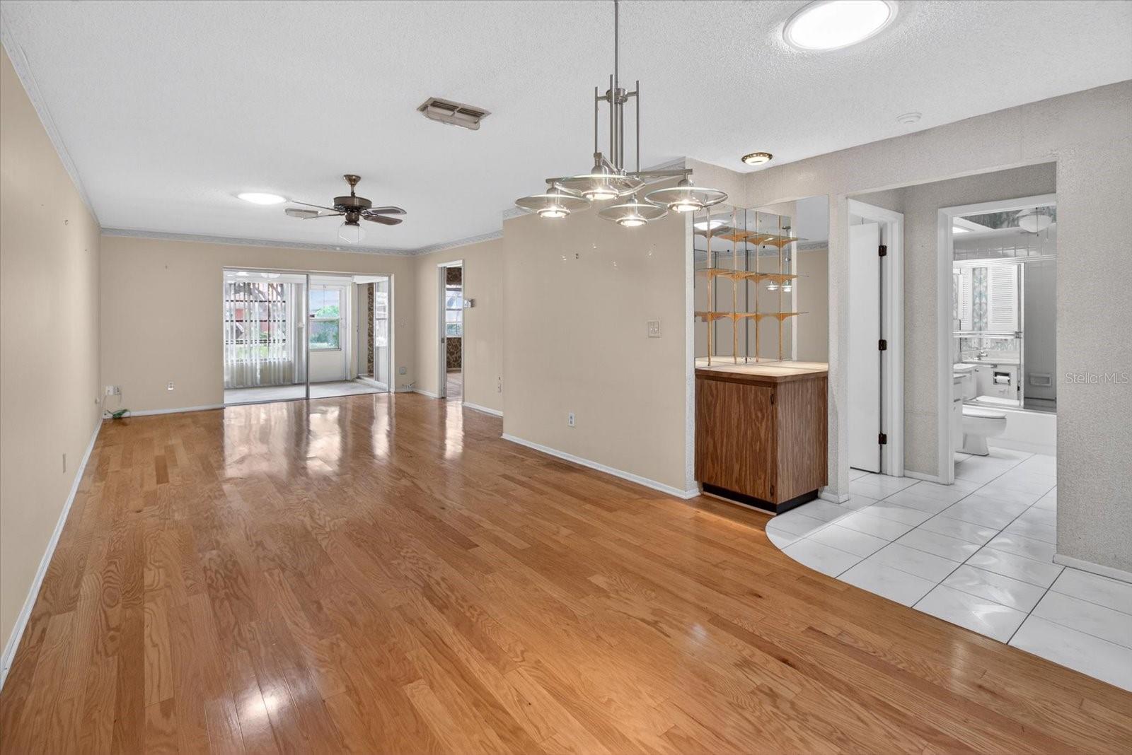 PATIO CONDO 1 - Residential