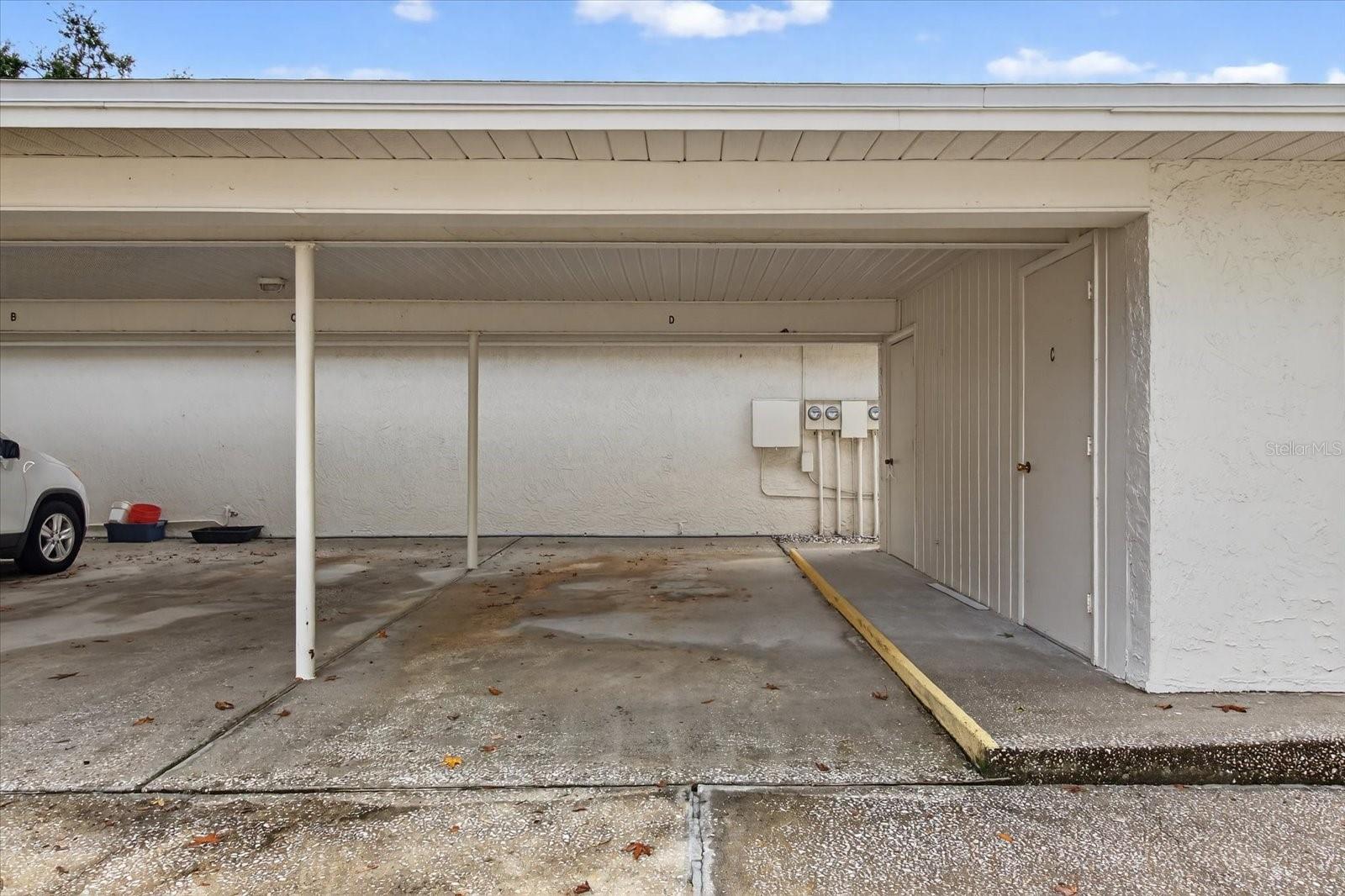 PATIO CONDO 1 - Residential