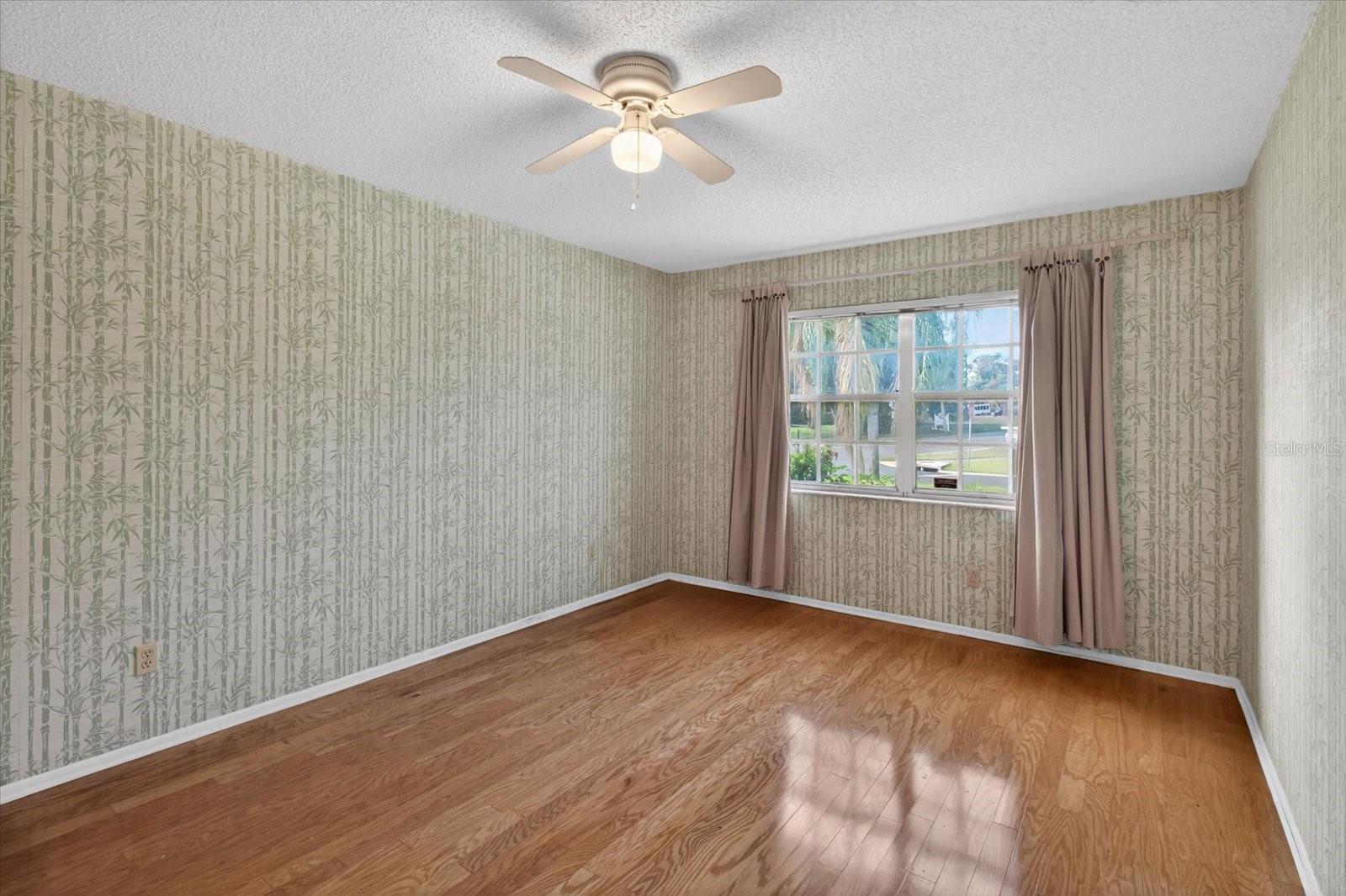 PATIO CONDO 1 - Residential