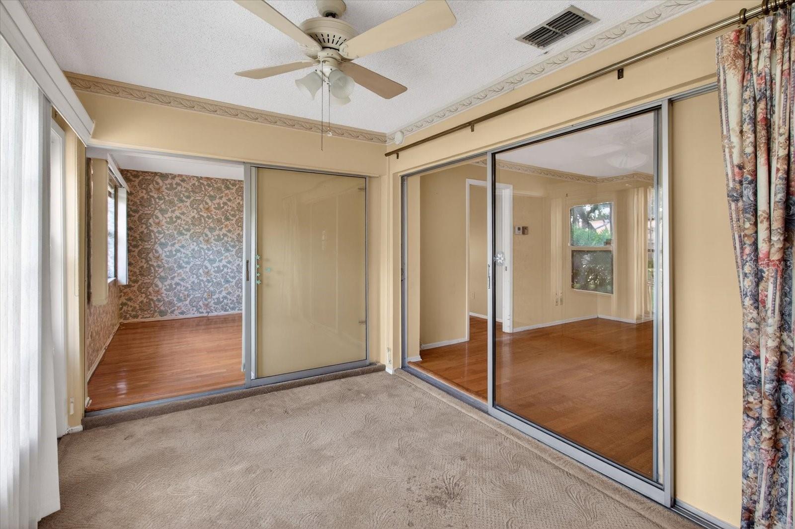 PATIO CONDO 1 - Residential