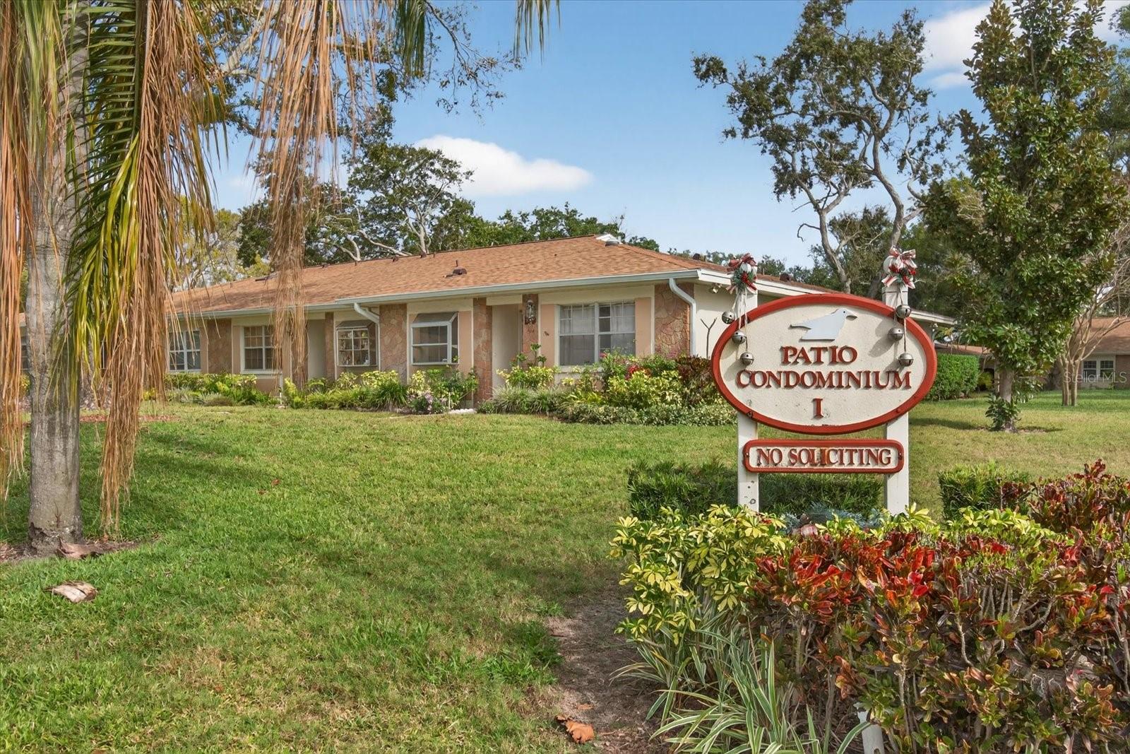 PATIO CONDO 1 - Residential