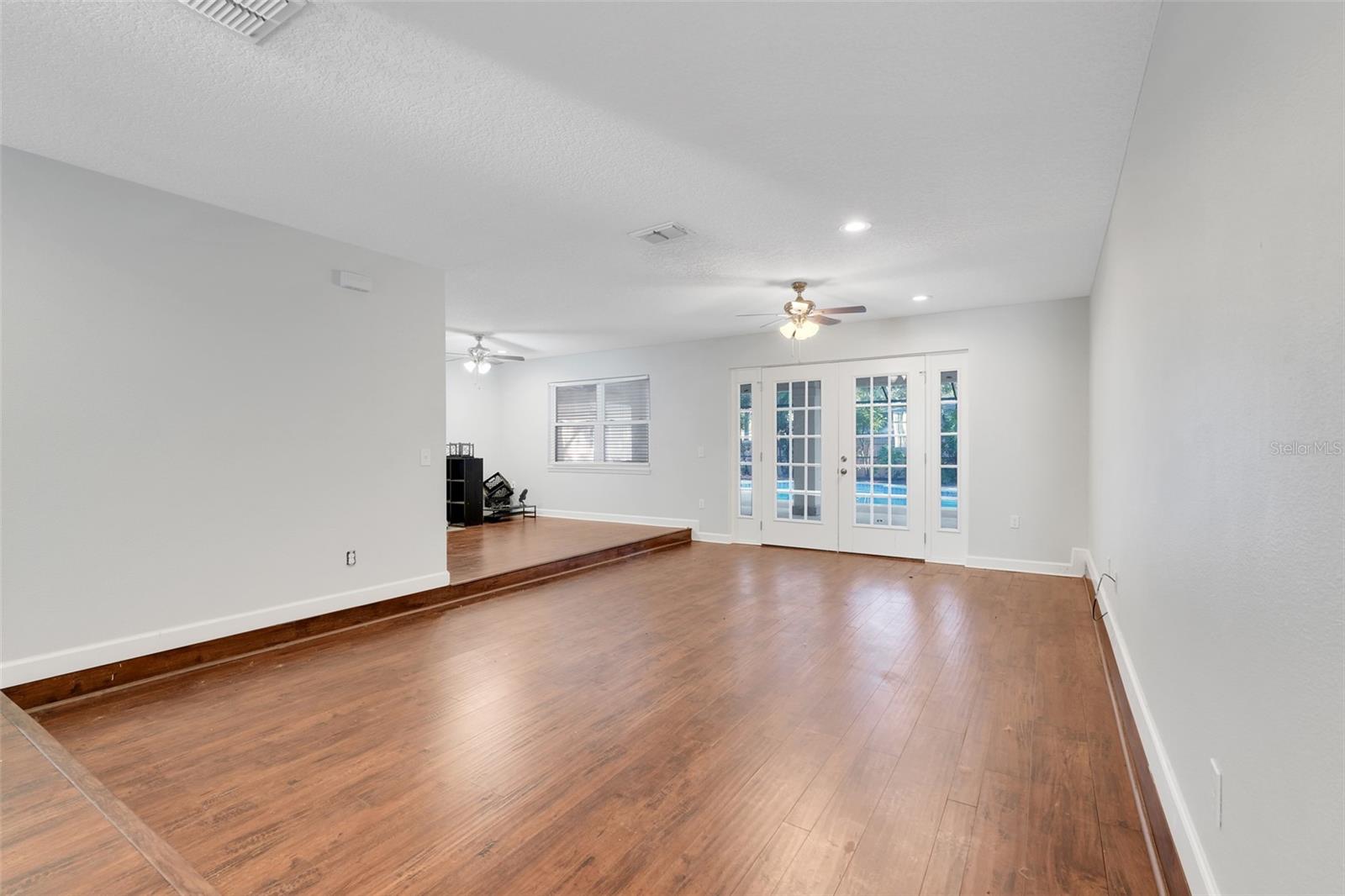 DEVONSHIRE - Residential