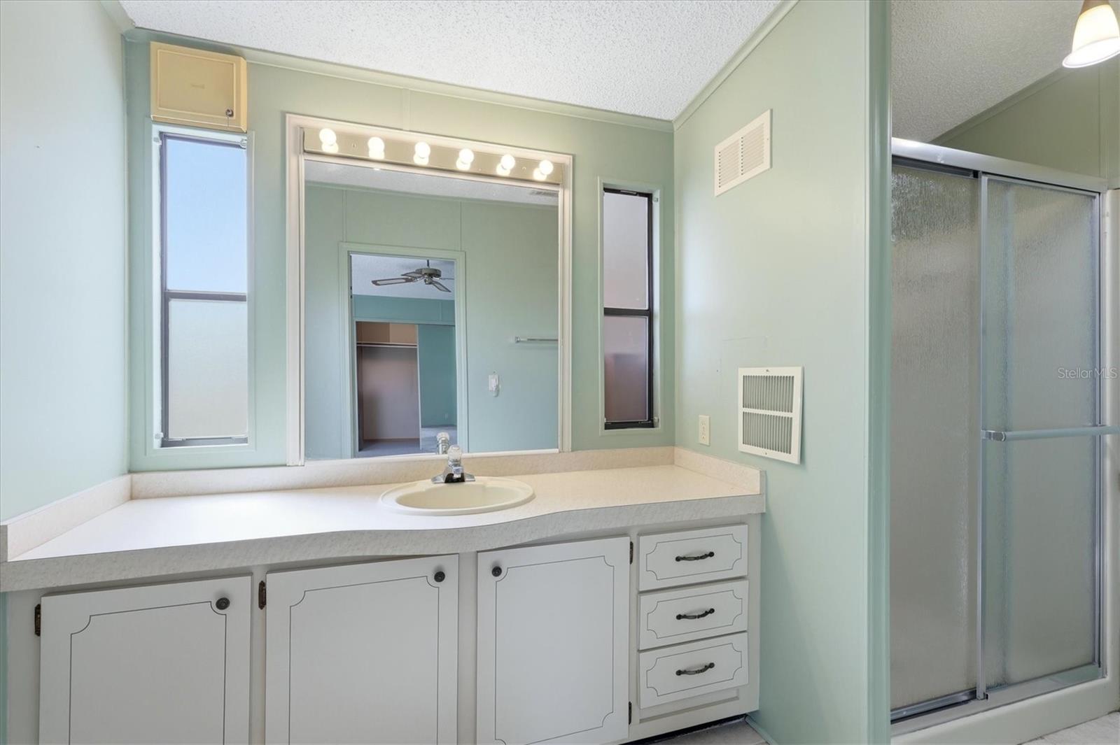 IMPERIAL LAKES ESTATES UNIT II - Residential