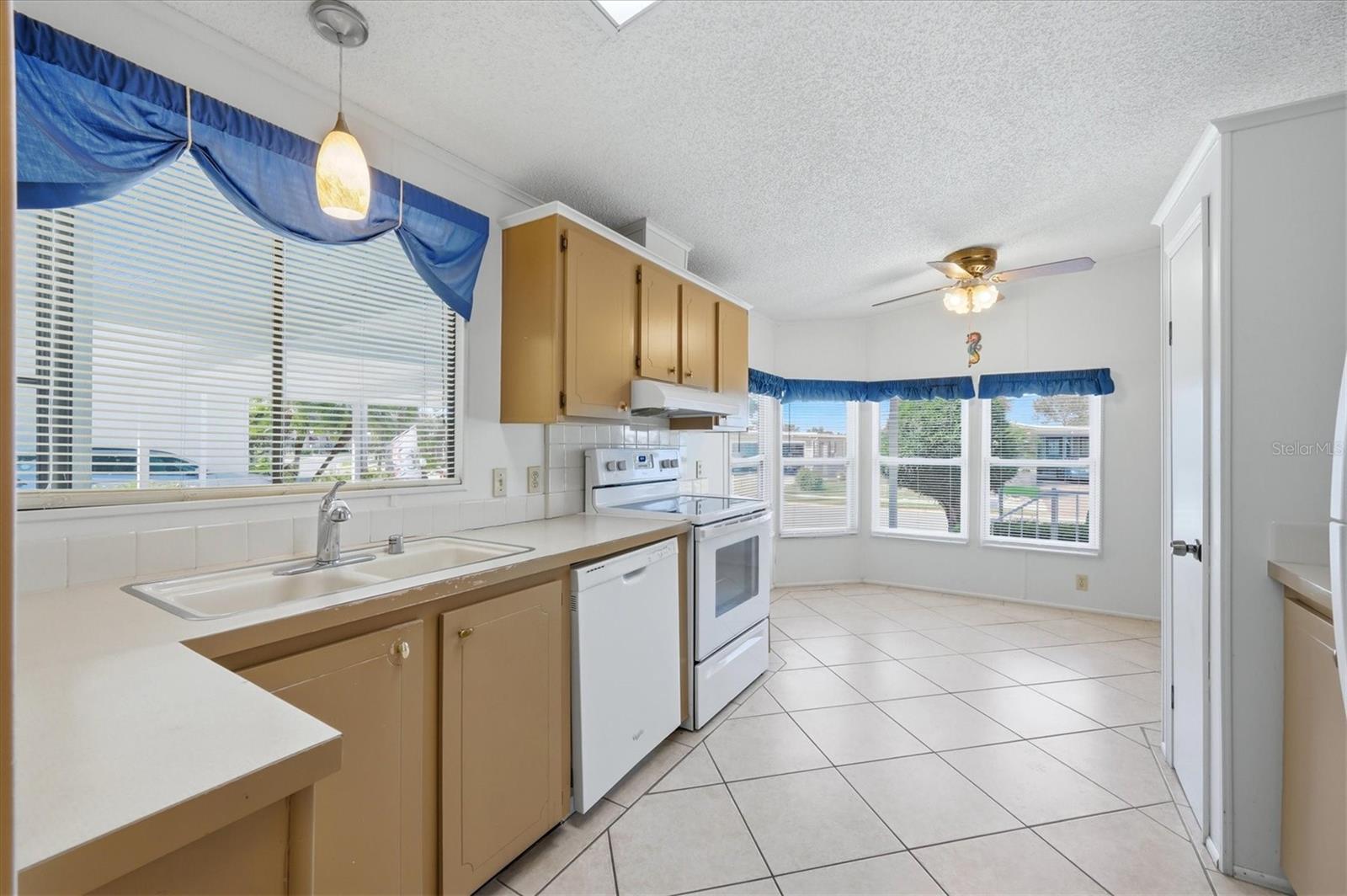 IMPERIAL LAKES ESTATES UNIT II - Residential