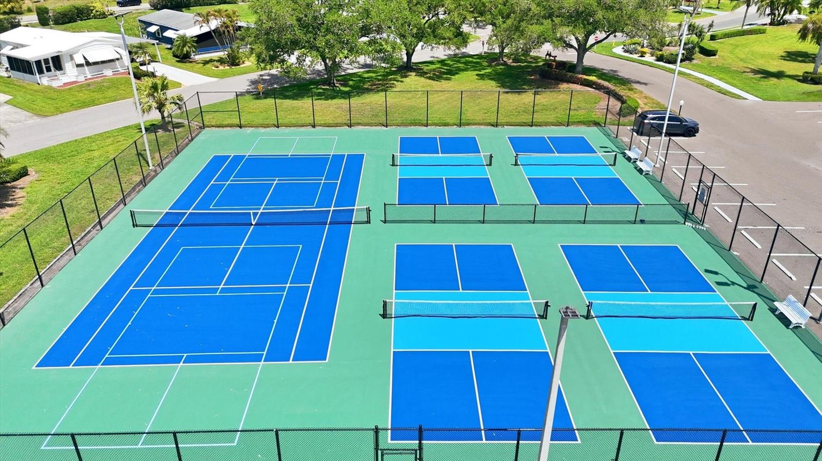 IMPERIAL LAKES ESTATES UNIT II - Residential