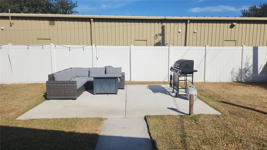 Photo of 319 Faye Circle N, Lakeland, FL 33813 (MLS # TB8451342)