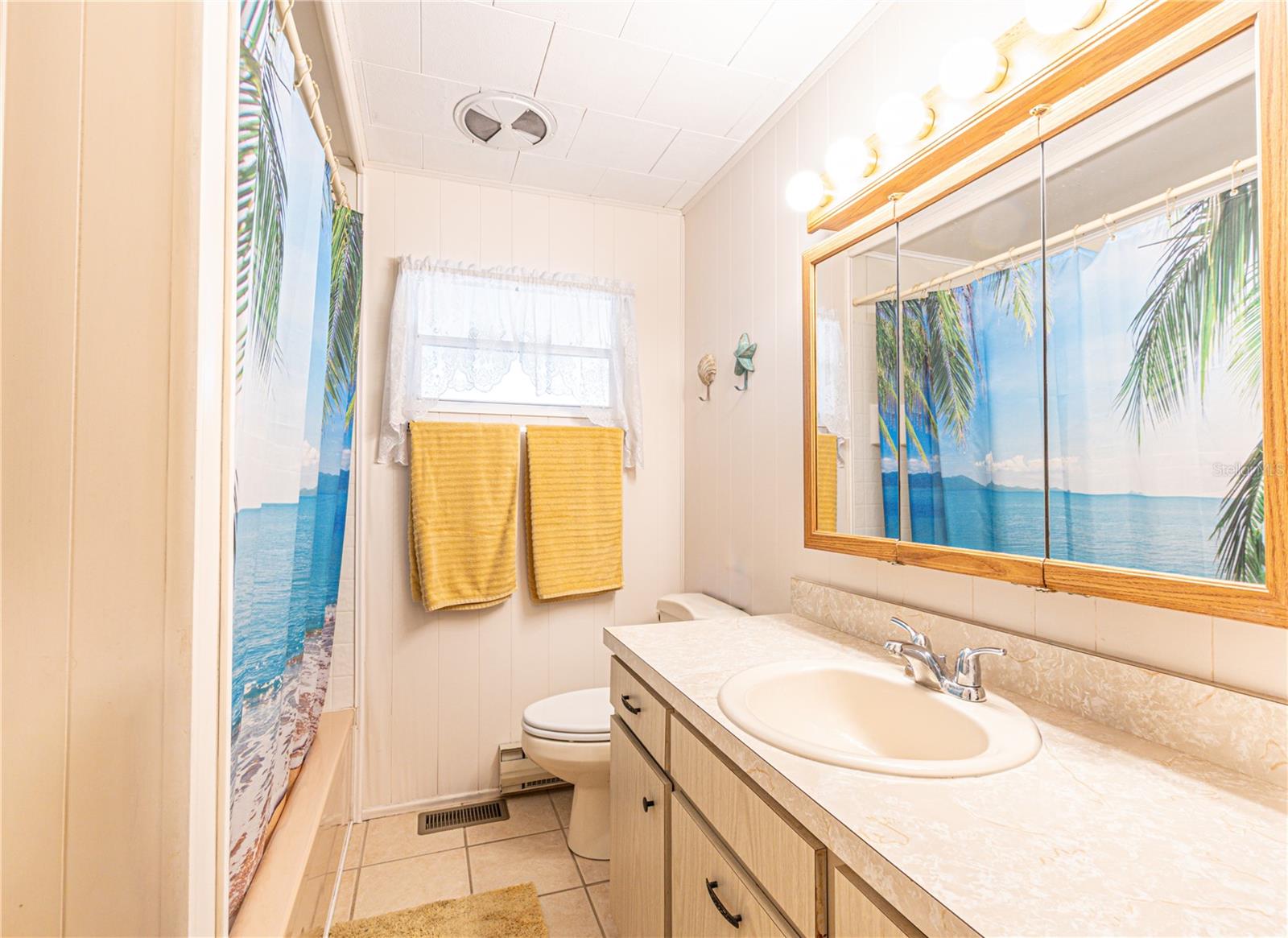 BETMAR ACRES - Residential