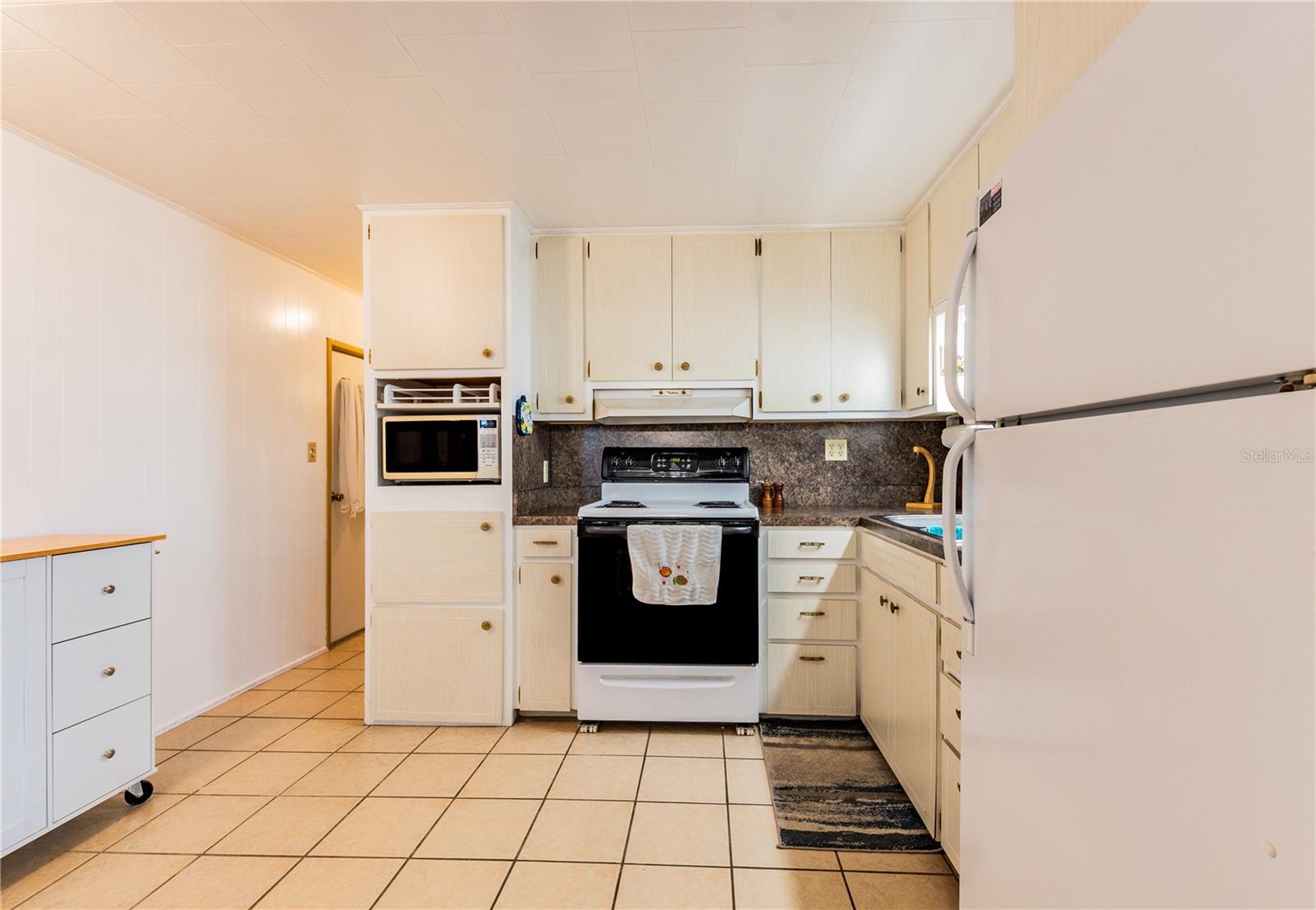 BETMAR ACRES - Residential