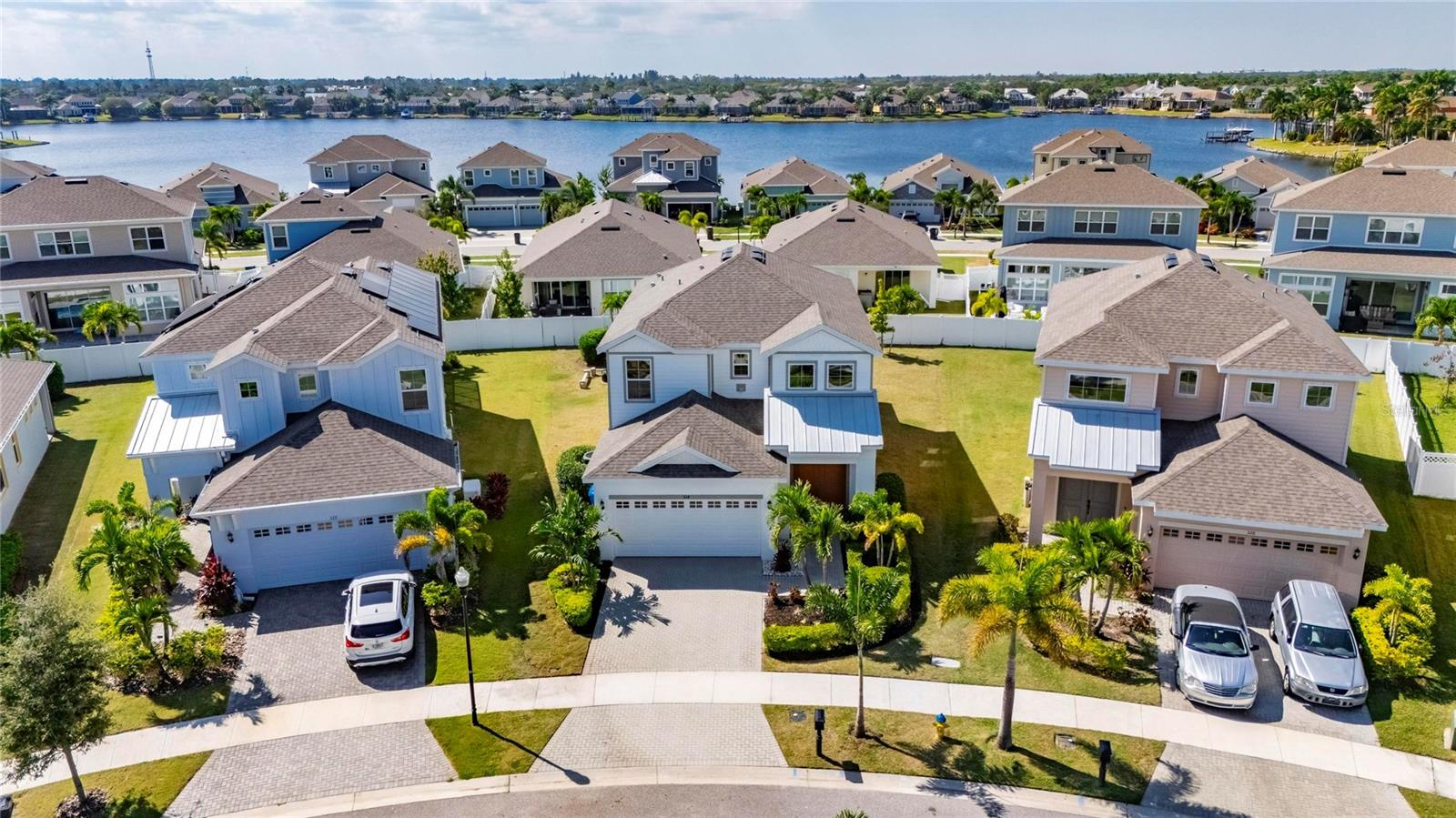 MIRABAY PRCL 8 - Residential