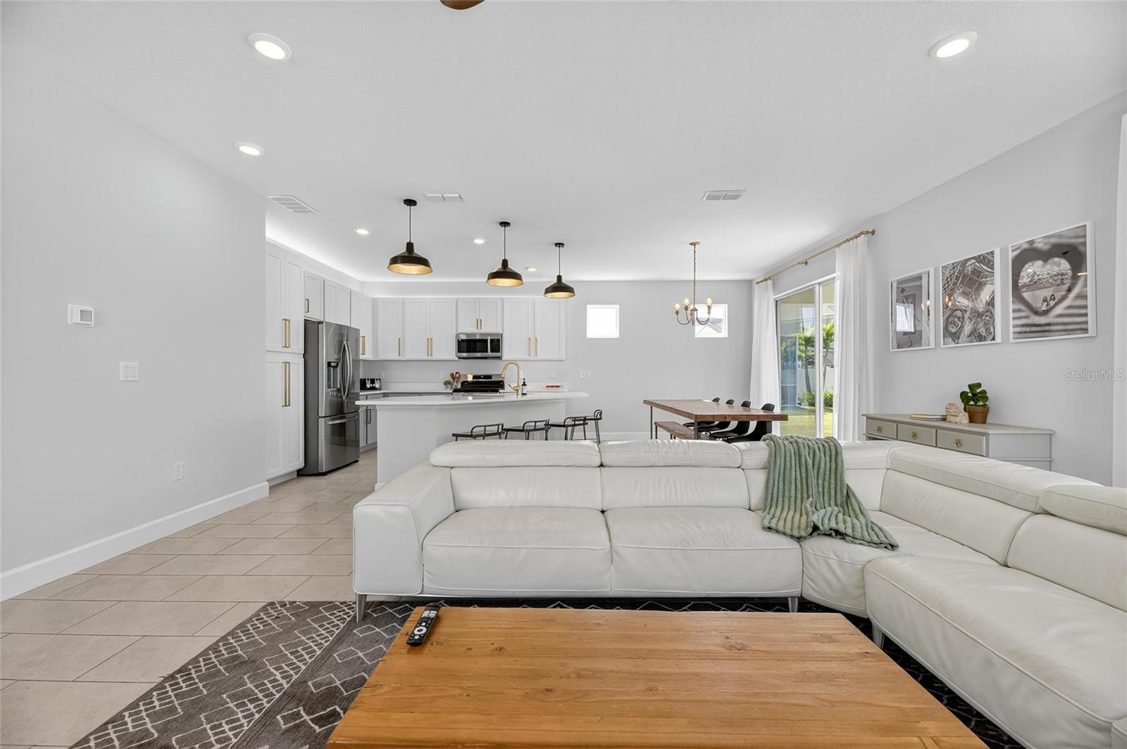 MIRABAY PRCL 8 - Residential