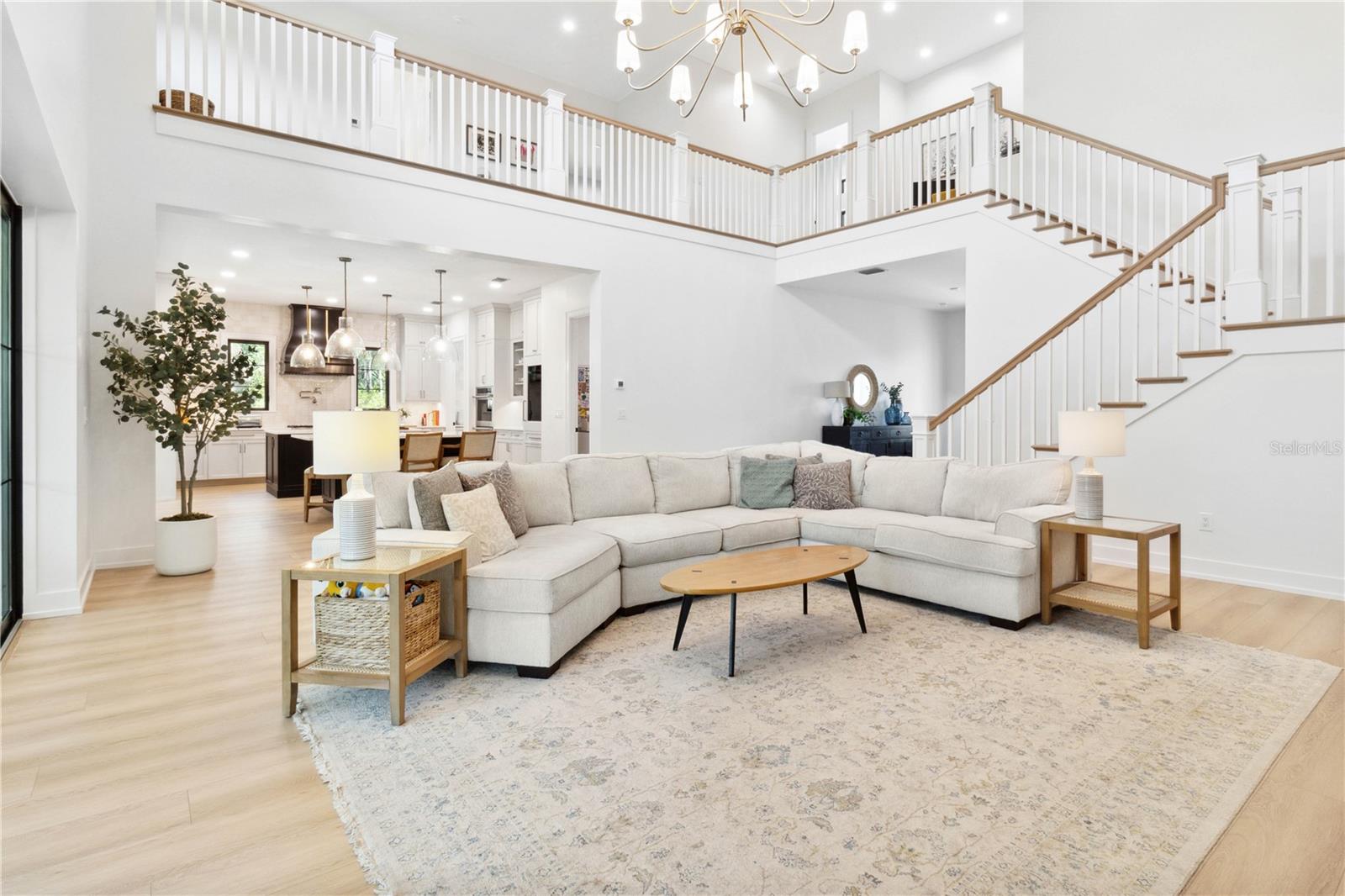 GOLDEN GATE ESTATES - Residential