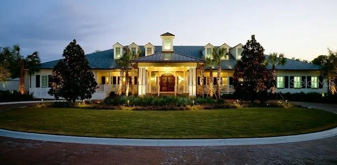 FOUNDERS CLUB - Residential