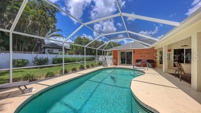 EMERALD GARDENS - Residential
