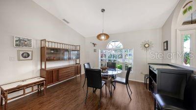 EMERALD GARDENS - Residential