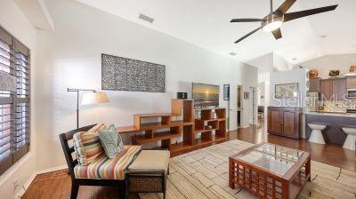 EMERALD GARDENS - Residential