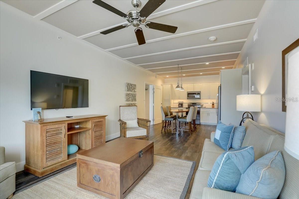 WATERLINE VILLAS & MARINA - Residential