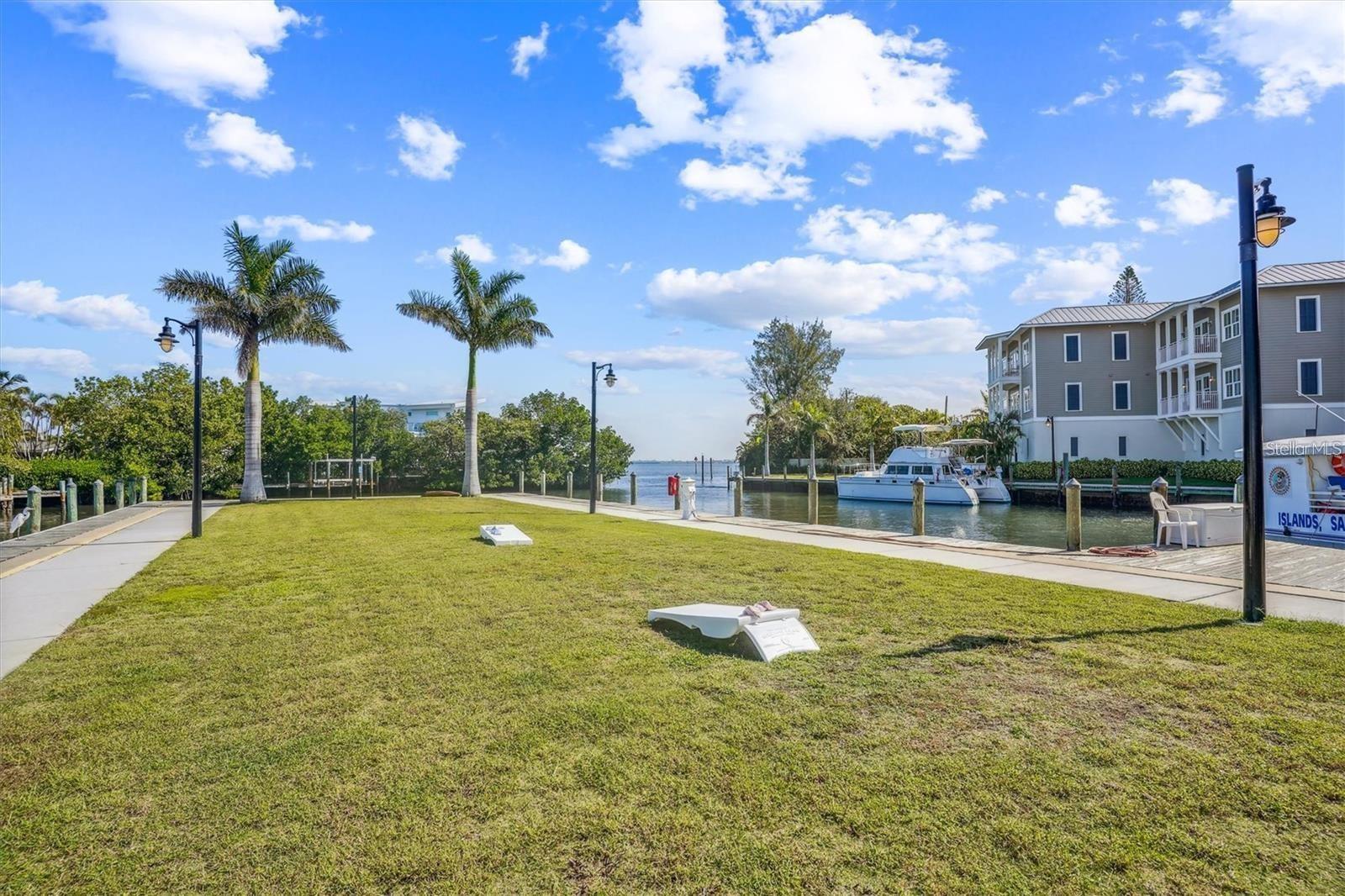 WATERLINE VILLAS & MARINA - Residential